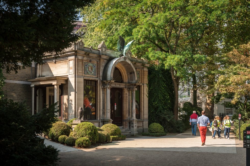 A Room with a ZOO maakt deel uit van een unieke locatie met een rijk verleden.